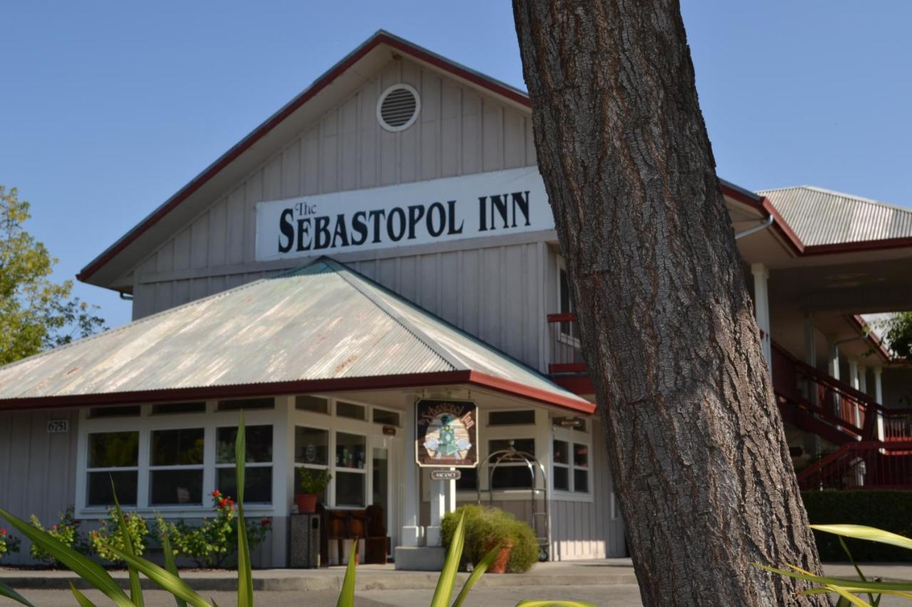 Sebastopol Inn Exteriér fotografie